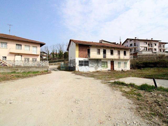 Appartamento in vendita di 100 m² in Via Mario Nantiat