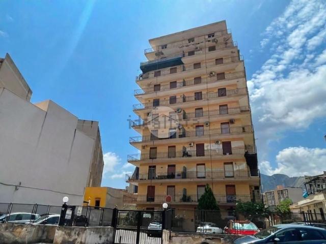 Appartamento in vendita di 100 m² in Via Sperone, 77