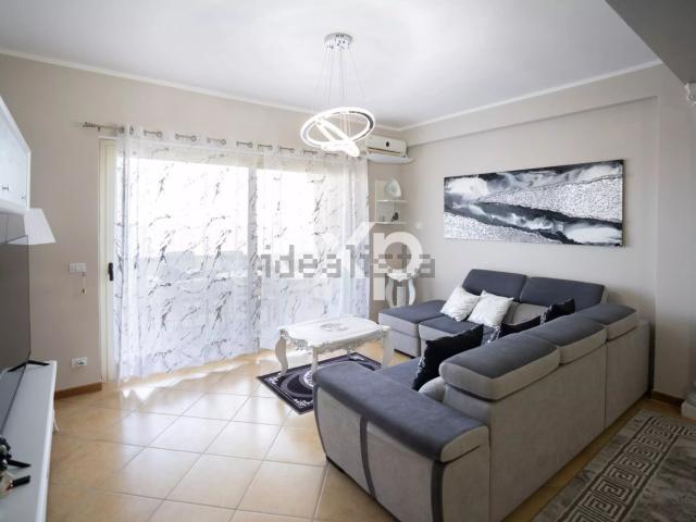 Appartamento in vendita di 100 m² in Via Sperlonga, 18