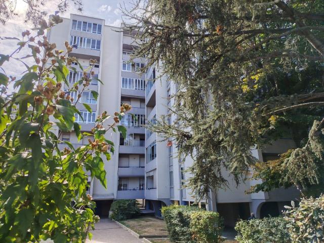 Appartamento in vendita di 100 m² in Via Spina, 3