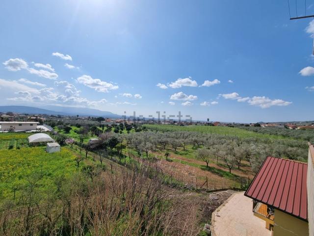 Appartamento in vendita di 100 m² in Via Starza, 192