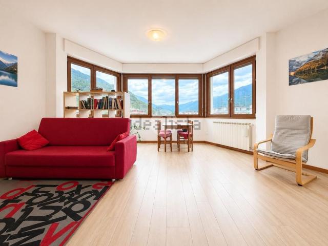 Appartamento in vendita di 100 m² in Via Stelvio, 74