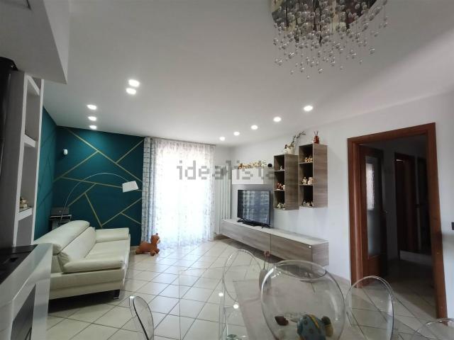 Appartamento in vendita di 100 m² in Via Pozzo del Sale