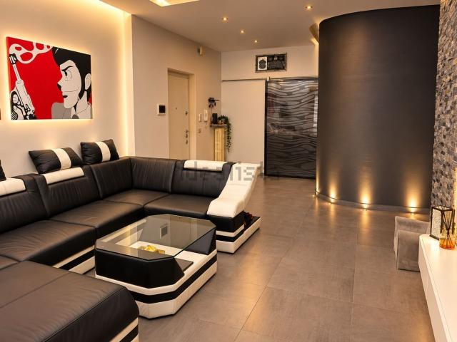 Appartamento in vendita di 100 m² in Via Pomaretto, 5