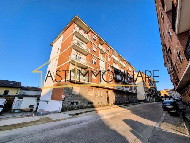 Appartamento in vendita di 100 m² in Via Porta Romana, 17