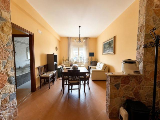 Appartamento in vendita di 100 m² in Via Padre Antonio da Olivadi, 27