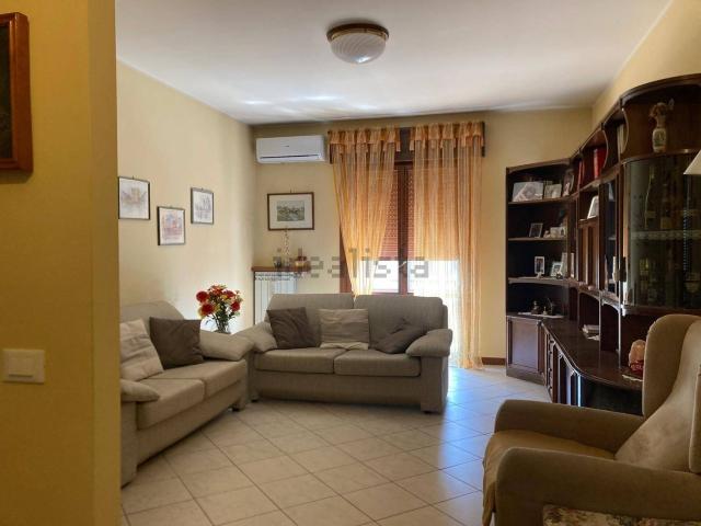 Appartamento in vendita di 100 m² in Via Paolo Bentivoglio