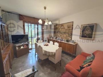 Appartamento in vendita di 100 m² in Via Paolo Poggi