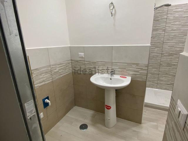 Appartamento in vendita di 100 m² in Via Pennesi, 5