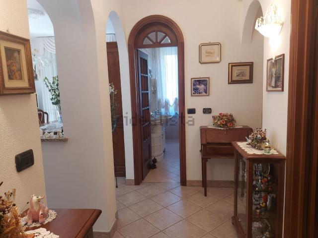 Appartamento in vendita di 100 m² in Via Piani
