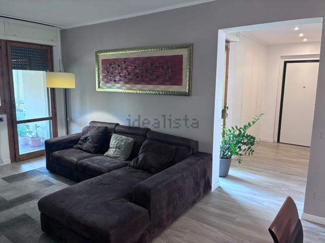 Appartamento in vendita di 100 m² in Via Piero Calamandrei