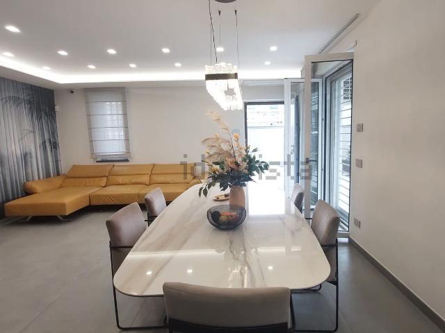 Appartamento in vendita di 100 m² in Via Pietro Nenni