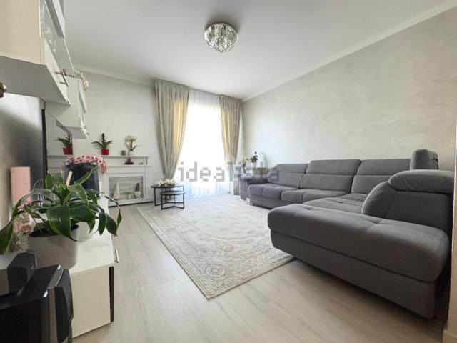 Appartamento in vendita di 100 m² in Via Pietro Bertolini, 1