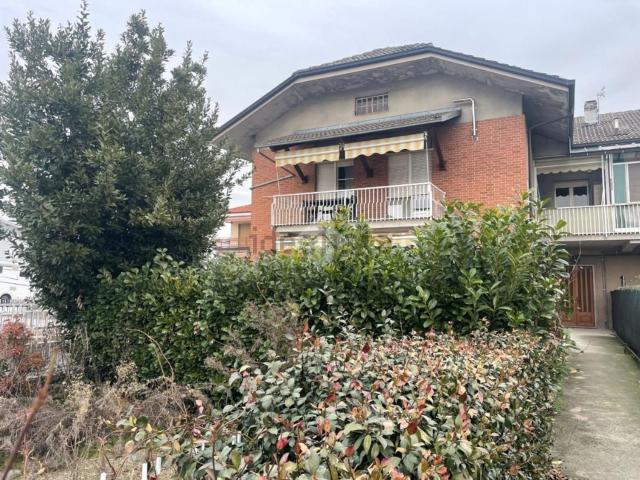 Appartamento in vendita di 100 m² in Via Pinerolo, 154