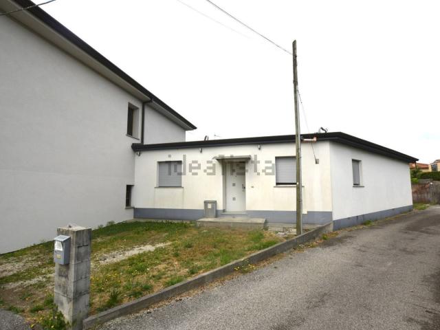 Appartamento in vendita di 100 m² in Via Pinerolo