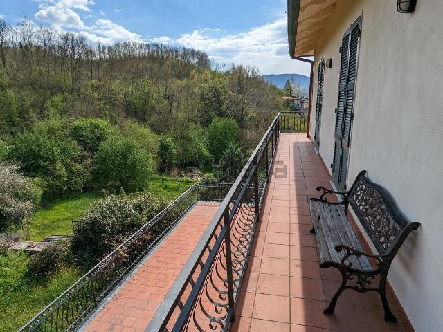 Appartamento in vendita di 100 m² in Via Pisa
