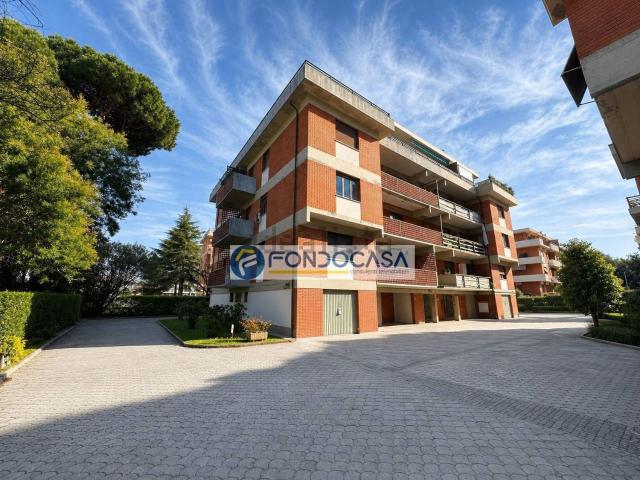 Appartamento in vendita di 100 m² in Via Pisa, 22