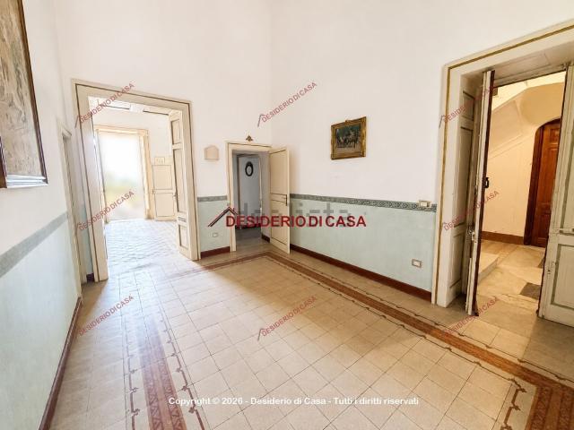 Appartamento in vendita di 100 m² in Via Platone, 4