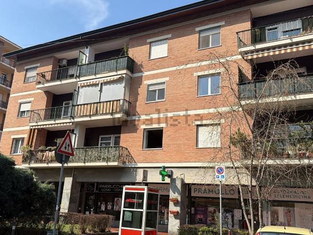 Appartamento in vendita di 100 m² in Via Pramollo, 10