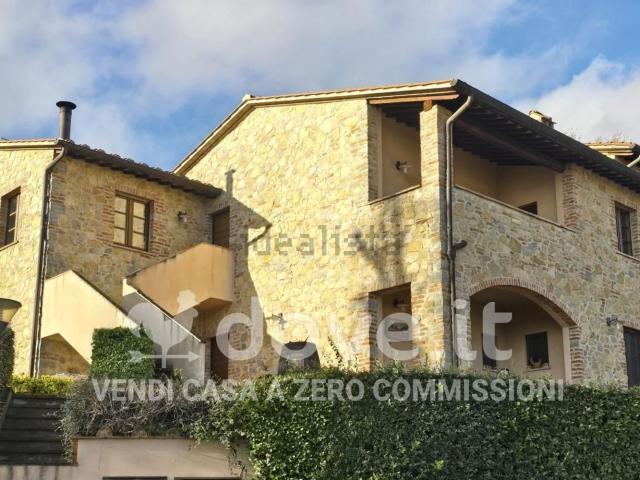 Appartamento in vendita di 100 m² in Via Primo Maggio, 13