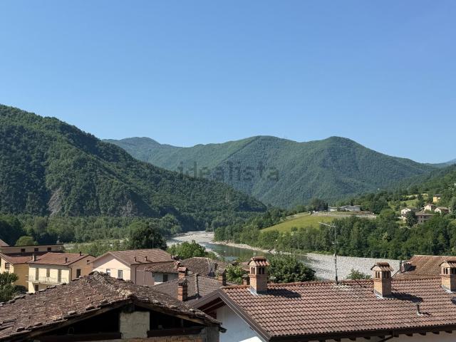 Appartamento in vendita di 100 m² in Via Privata