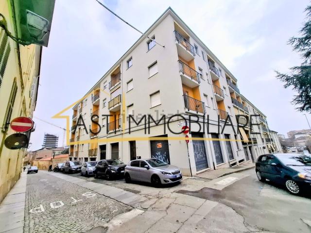Appartamento in vendita di 100 m² in Via Quintino Sella, 88