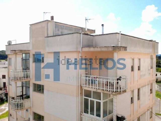 Appartamento in vendita di 100 m² in Via Roberto Ardigò, 3