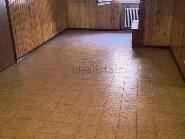 Appartamento in vendita di 100 m² in Via Rodolfo Morandi