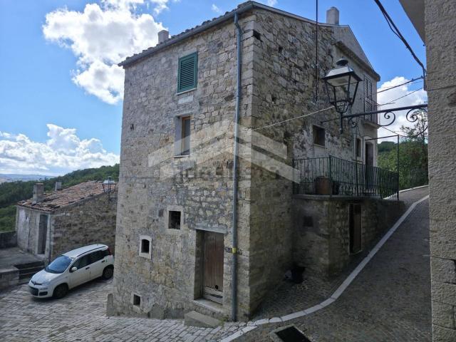 Appartamento in vendita di 100 m² in Via Roma