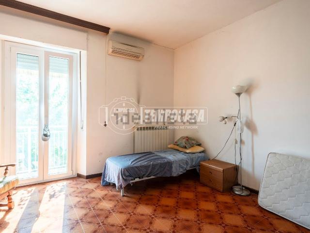Appartamento in vendita di 100 m² in Via Roma