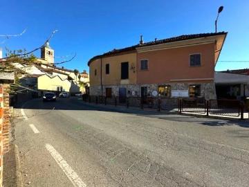 Appartamento in vendita di 100 m² in Via Roma, 3
