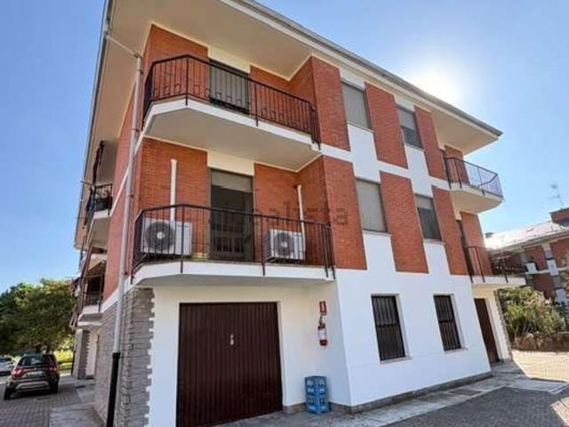 Appartamento in vendita di 100 m² in Via Romentino, 88
