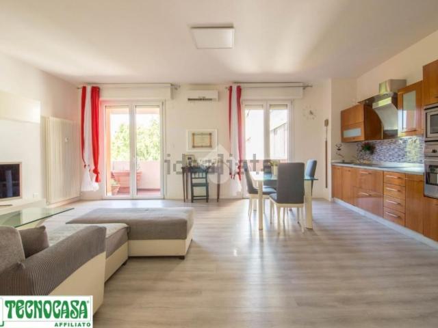 Appartamento in vendita di 100 m² in Via Ronzani