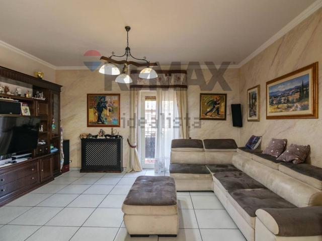 Appartamento in vendita di 100 m² in Via Regione Siciliana, 20