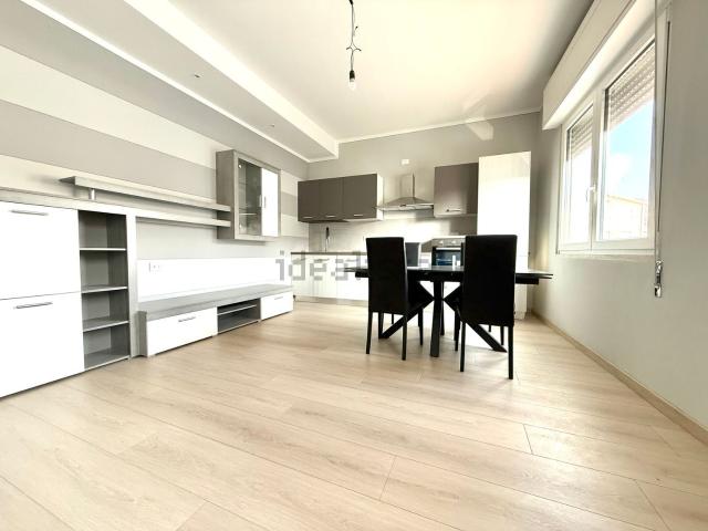 Appartamento in vendita di 100 m² in Via Regia Antica, 32