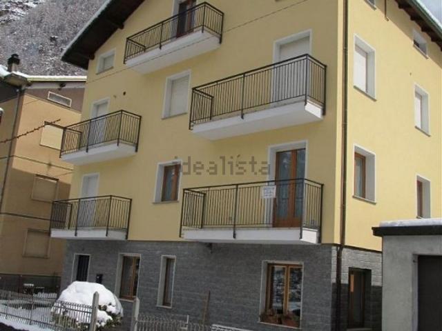 Appartamento in vendita di 100 m² in Via Risorgimento