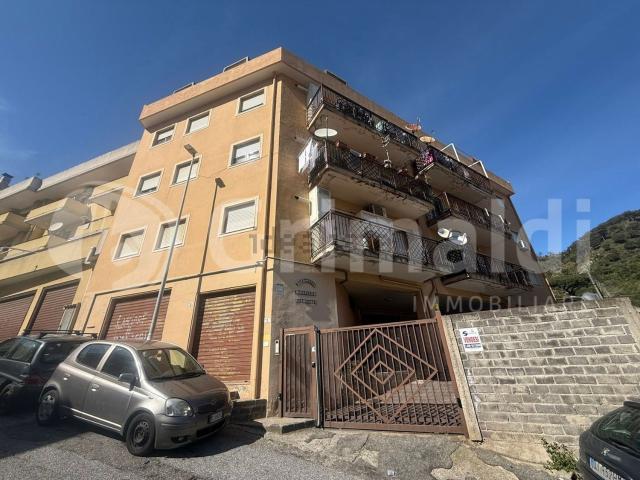 Appartamento in vendita di 100 m² in Via Torrente Reginella, 4