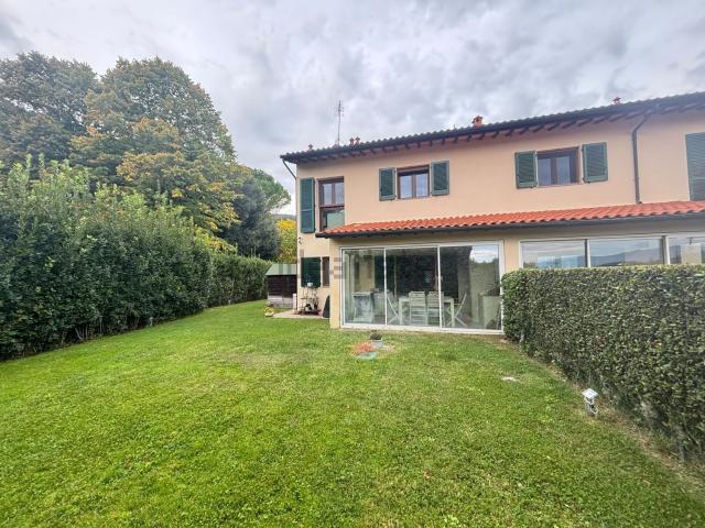 Appartamento in vendita di 100 m² in Via torricella, 4