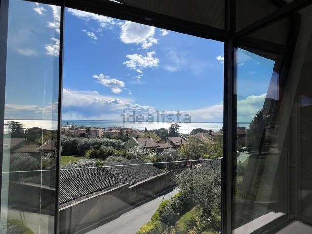 Appartamento in vendita di 100 m² in Via Tiziano, 5