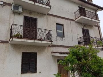 Appartamento in vendita di 100 m² in Via Tiberina, 96