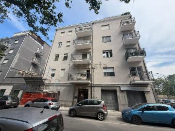 Appartamento in vendita di 100 m² in Via Tibullo, 19