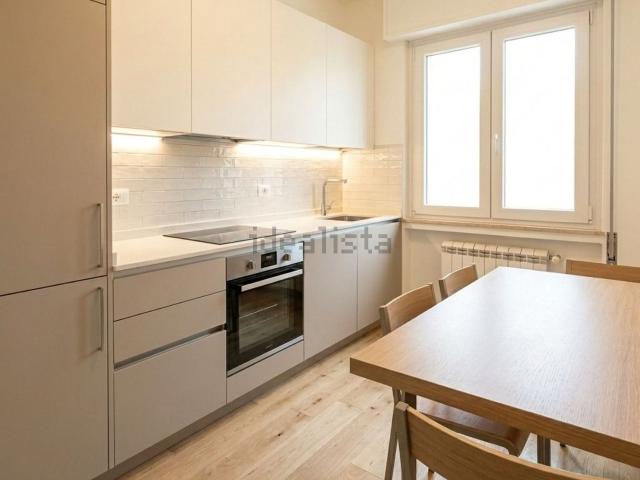 Appartamento in vendita di 100 m² in Via Timo Bortolotti