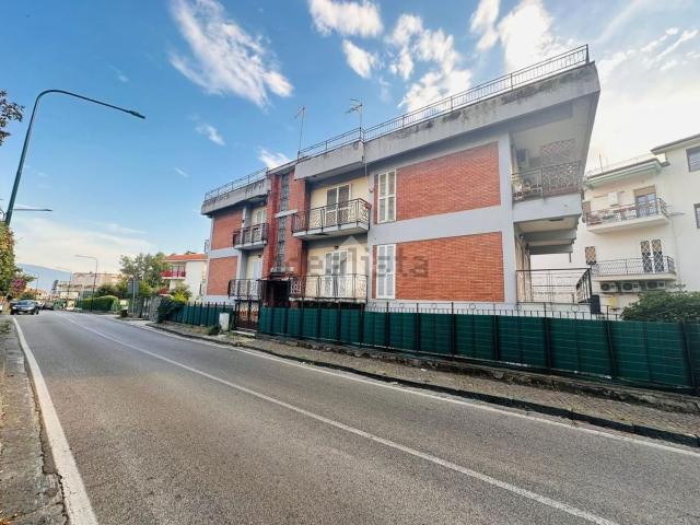 Appartamento in vendita di 100 m² in Via Tironi, 1