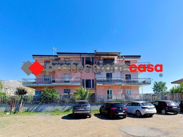 Appartamento in vendita di 100 m² in Via Trebula