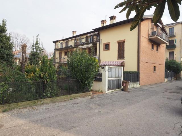Appartamento in vendita di 100 m² in Via Trento, 1