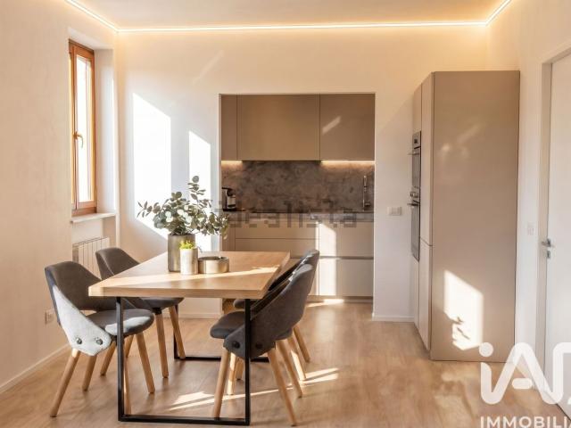 Appartamento in vendita di 100 m² in Via Trento, 36
