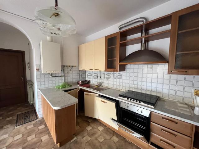 Appartamento in vendita di 100 m² in Via Trento, 6