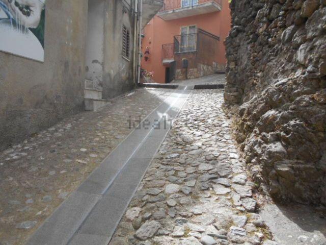Appartamento in vendita di 100 m² in Via Trieste