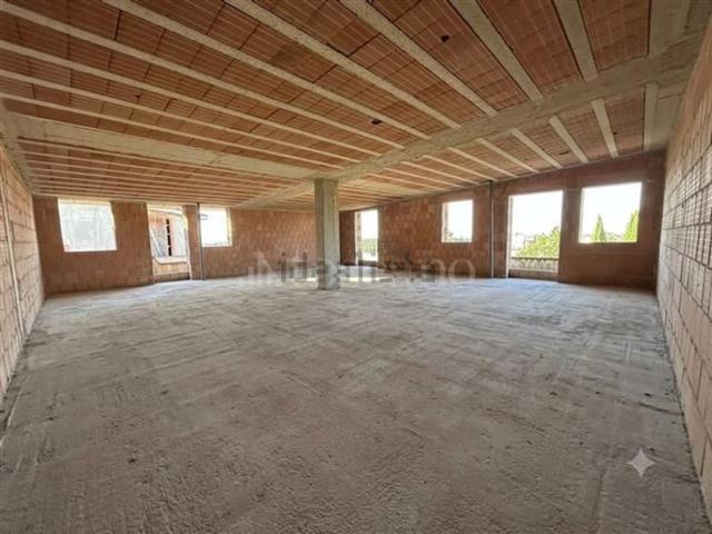 Appartamento in vendita di 100 m² in Via Trinitapoli