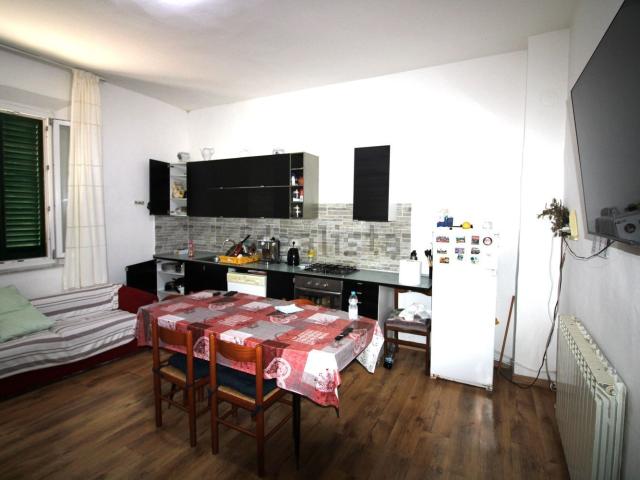 Appartamento in vendita di 100 m² in Via Tripoli